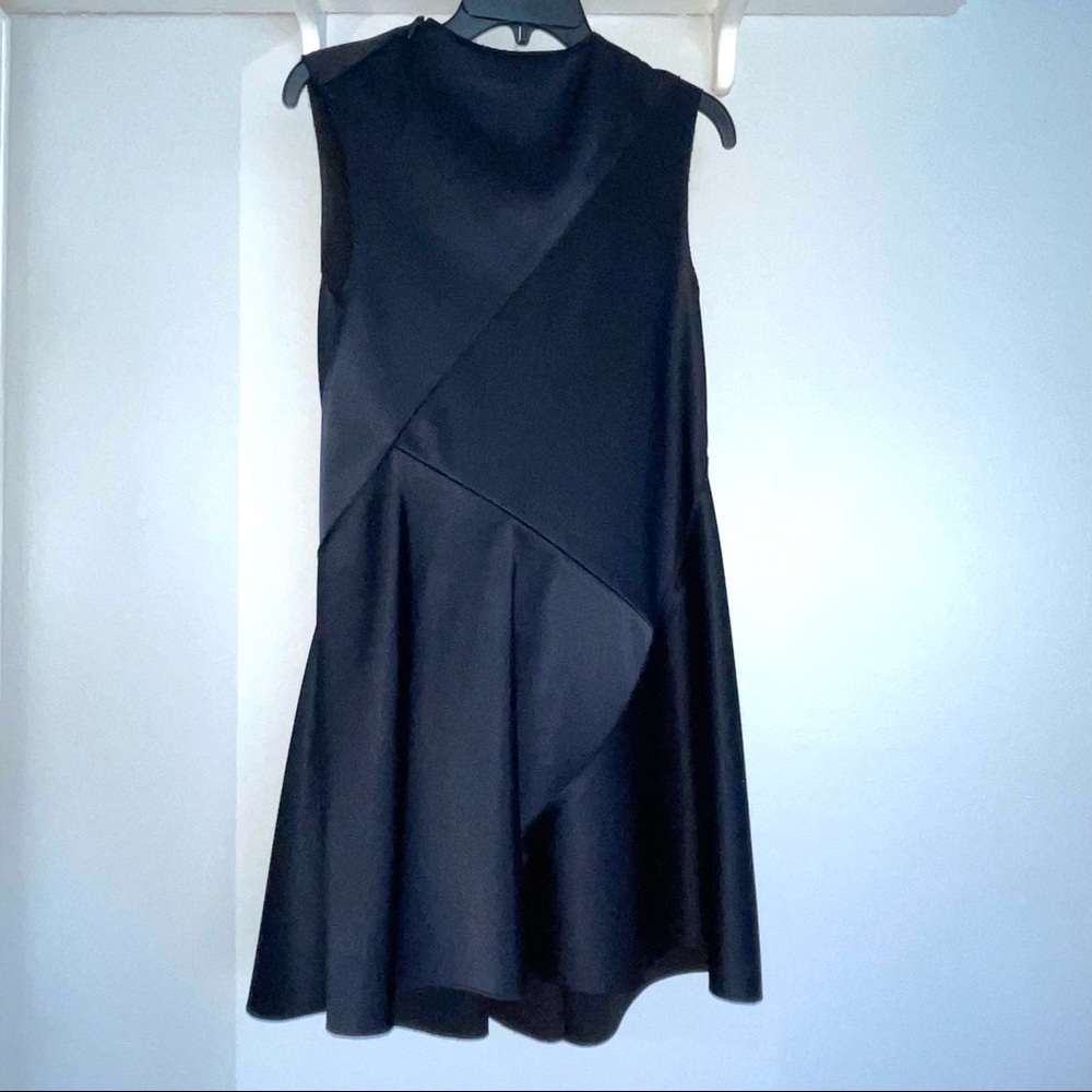 3.1 Phillip Lim Tapestry Dress Navy Blue EUC size 4 Saks Asymmetrical - Picture 5 of 7